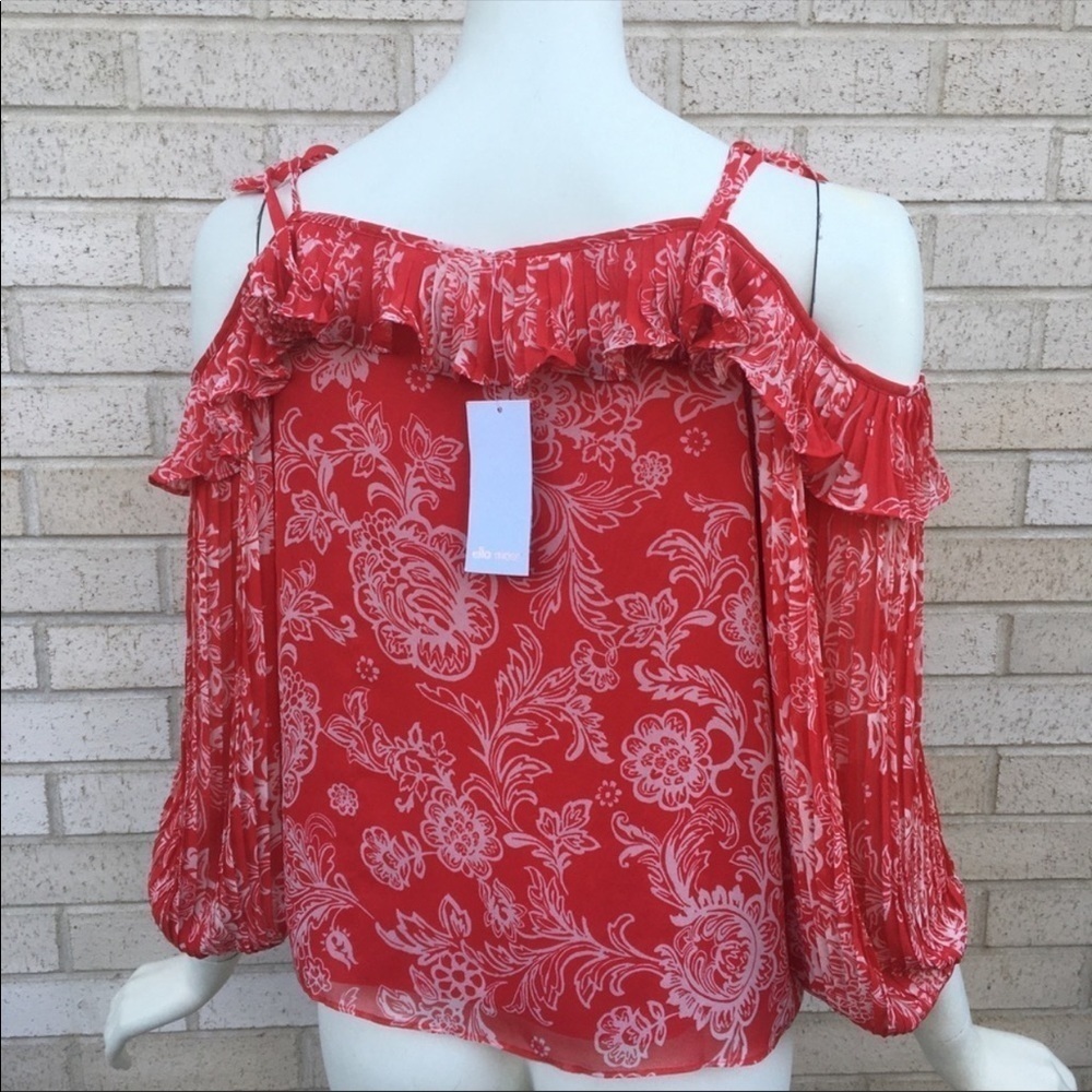 Nwt Ella Moss Red White Off-Shoulder Top Blouse Floral Ruffle Size Medium — image 4 of 8